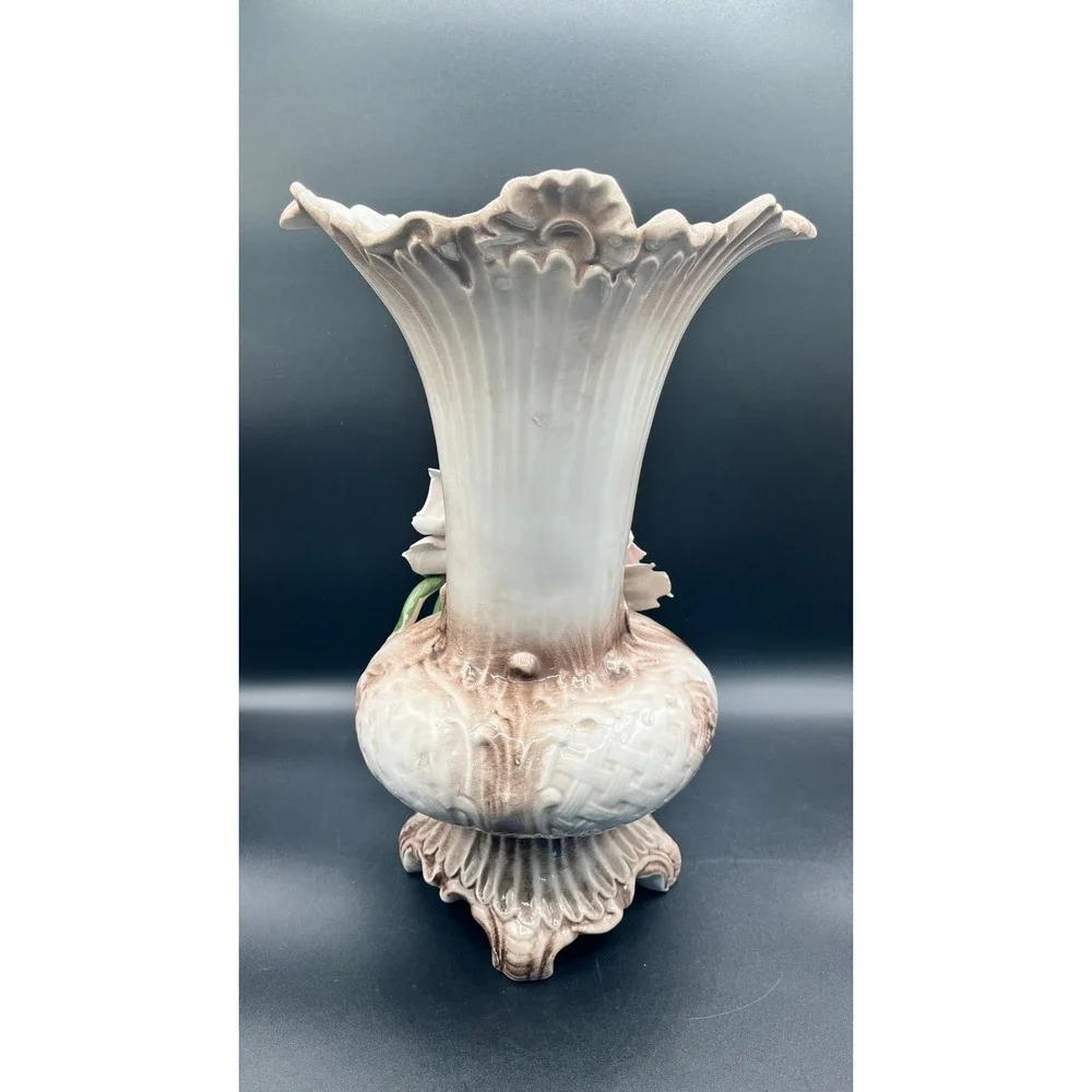 Vtg Capodimonte Italy Hand‎ Painted 3D Floral Porcelain Scallop Vase 14.5